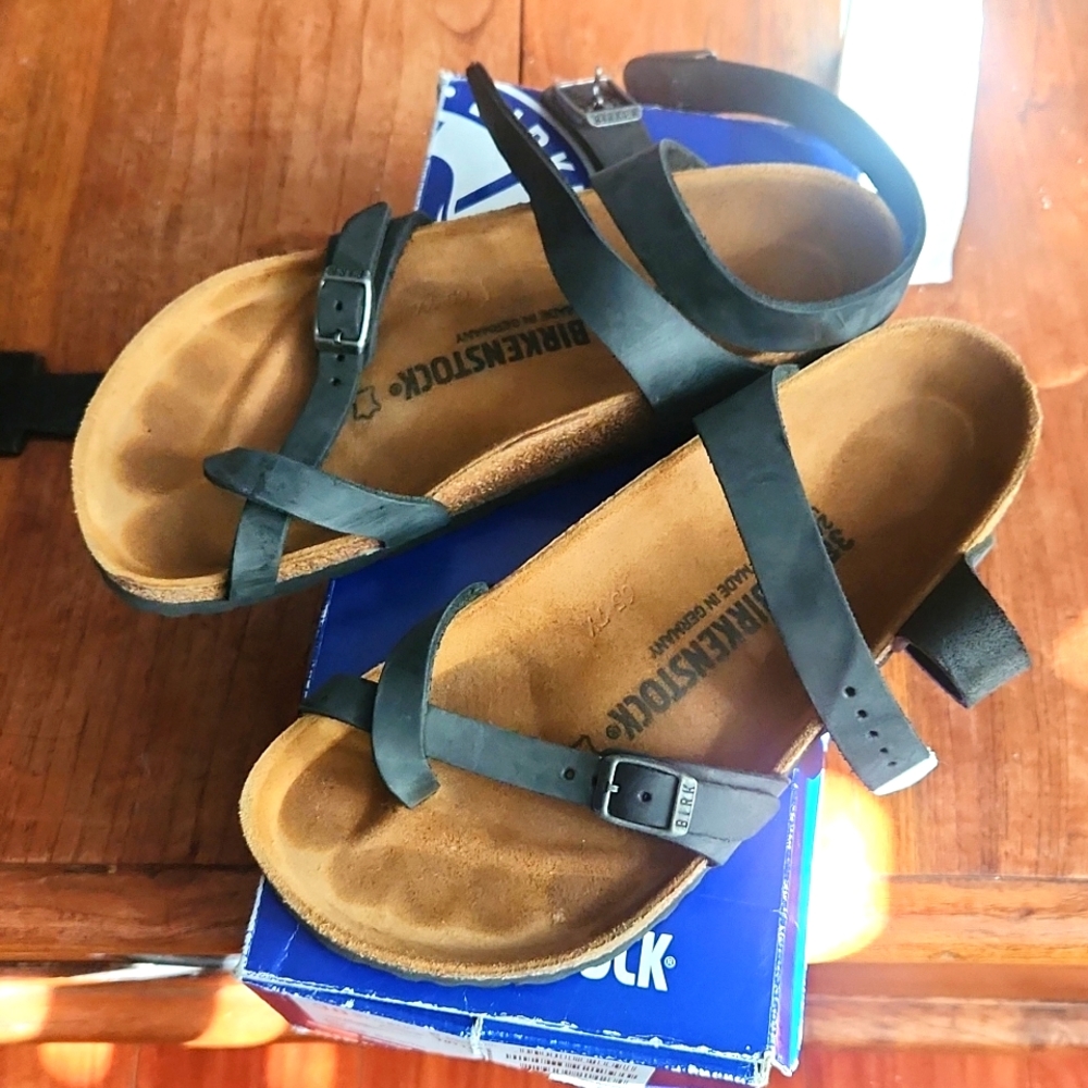 Yara birkenstocks